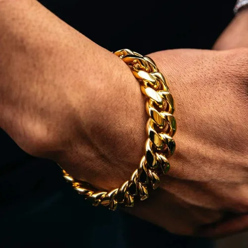 Vista 6 de Gargantillabrazalete con cadena de eslabones cubanos pesados para hombre, de acero inoxidable grueso chapado en oro de 14 quilates, disponible