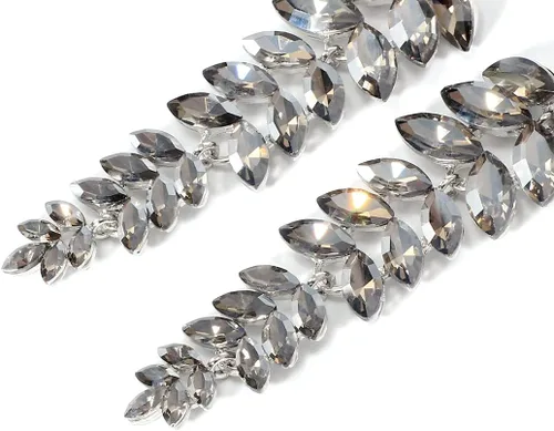 Vista 4 de KELMALL Aretes largos de cristal para mujer, aretes colgantes de hoja de diamantes de imitación