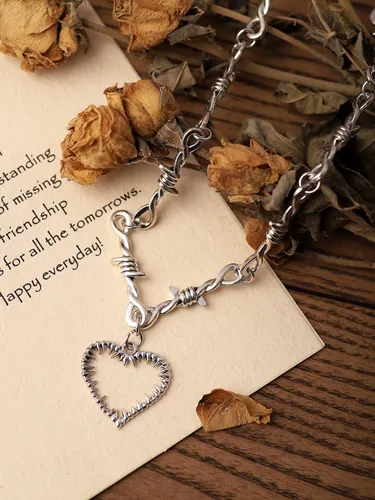 Vista 7 de Sacina Collar de corazón gótico, gargantilla de corazón, joyería gótica, regalo de joyería de San Valentín para mujer