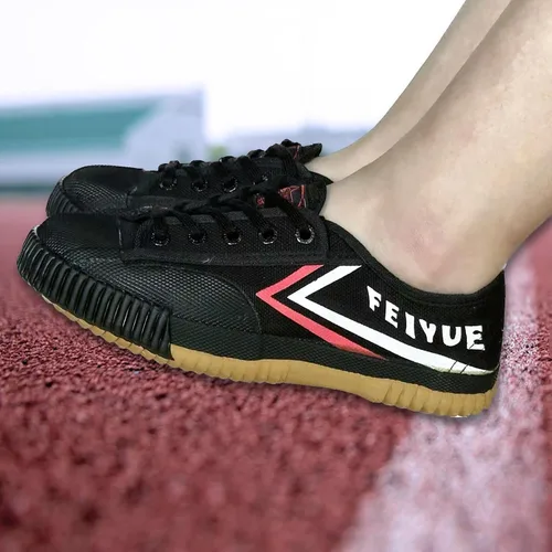 Vista 4 de Zapatos de lona para artes marciales para adultos y niños, tenis de lona bajos para caminar diariamente casual, tenis de moda unisex con suela