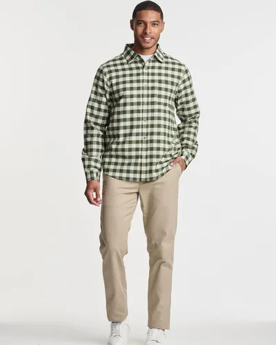 Vista 5 de Real Essentials Paquete de 3 Camisa de manga larga con botones de popelina y bolsillo para hombre (disponible en tallas grandes y altas)