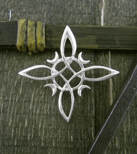 Vista 2 de Woot & Hammy Witch's Knot with Four Crescent Moons Pendant, Four Pointed Celtic Knot,100% Sterling Silver, Handmade