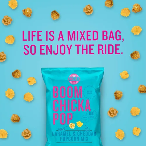 Vista 6 de Angie's BOOMCHICKAPOP - Palomitas de maíz con mezcla de caramelo y cheddar, 6 onzas