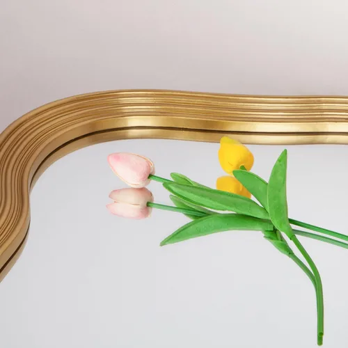 Vista 2 de SHYFOY Espejo de pared dorado antiguo, espejo decorativo asimétrico para decoración de pared, espejos ornamentados grandes irregulares para sala