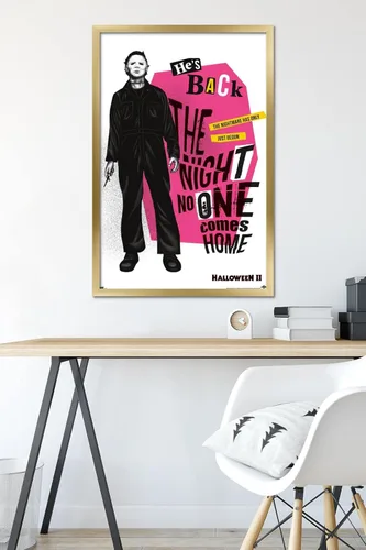 Vista 6 de Trends International Halloween II - Póster de pared de He's Back, 22.37 x 34.00 pulgadas, versión enmarcada en oro Versión con marco dorado
