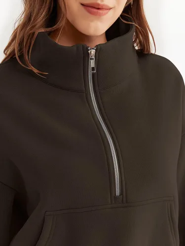 Vista 4 de Trendy Queen Sudaderas con media cremallera, sudaderas recortadas de gran tamaño para mujer de manga larga, Café