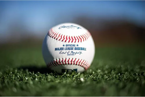 Vista 4 de Rawlings pelota oficial de la liga mayor de béisbol