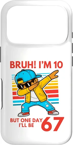 Vista 30 de Bruh I'm 10 But One-Day I'll Be 67 Retro 10th Birthday Kids Case for iPhone 17