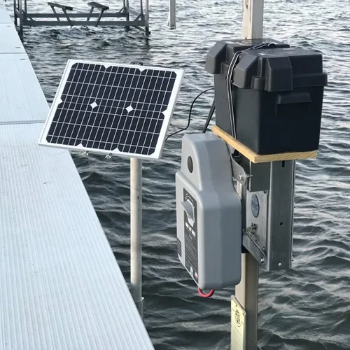 Vista 9 de Cargador y Mantenedor de Batería Solar Impermeable de 12V - Panel Solar Mono de 20 Vatios con Controlador de Carga MPPT Inteligente Integrado +