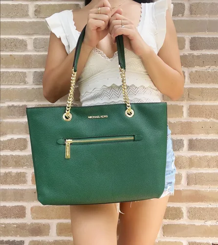 Vista 4 de Michael Kors Jet Set - Bolsa de cadena con bolsillo frontal mediano y cremallera superior color verde joya Verde joya M