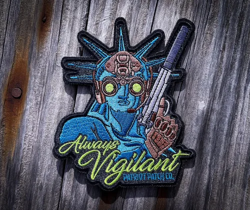 Vista 2 de Patriot Patch Co. - Parche bordado con la estatua de la libertad de visión nocturna Always Vigilant