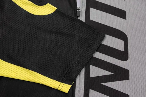 Vista 3 de Coconut Ropamo CR - Conjunto de camiseta de ciclismo para hombre, con cremallera y bolsillo con pantalones cortos con acolchado 4D