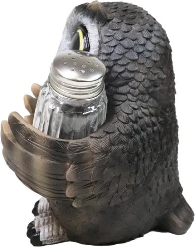 Vista 2 de Ebros Gift Whimsical Owlet Baby Owl con grandes ojos redondos de cristal, salero y pimentero, juego de figuras de exhibición de 6 pulgadas de alto