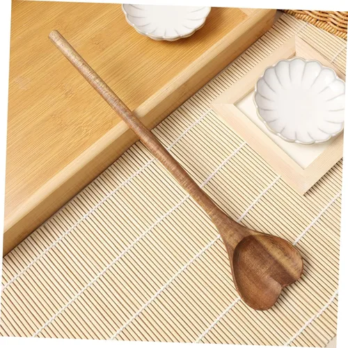Vista 3 de PRETYZOOM Cuchara para pastel Cuchara de madera Cuchara de sopa pequeña Cuchara de madera Cuchara de mesa para servir Cuchara de San Valentín