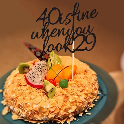 Vista 4 de Arthsdite 40 Is Fine When You Look 29 – Decoración para pastel de cumpleaños – 40 cumpleaños para mujeres, jefas, esposa, compañeros de trabajo