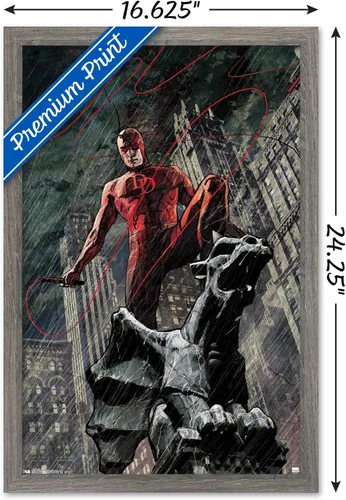 Vista 3 de Marvel Comics DaredeVil - Póster de pared de Hell's Kitchen DeVil, 22.4 pulgadas de largo x 14.7 pulgadas de ancho, versión enmarcada de madera