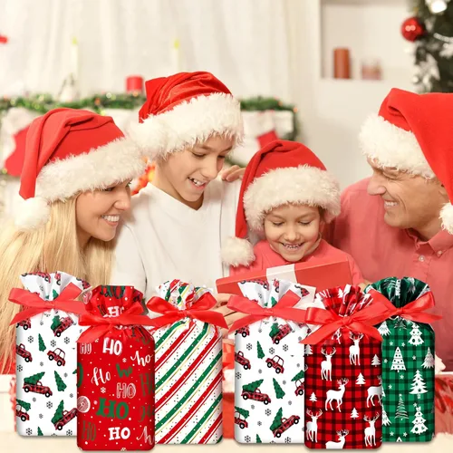 Vista 5 de Funrous 50 Piezas Bolsas de Navidad con Cordón Bolsas de Regalo de Plástico con Cordón de Navidad Bolsa de Dulces a Cuadros de Búfalo de Navidad
