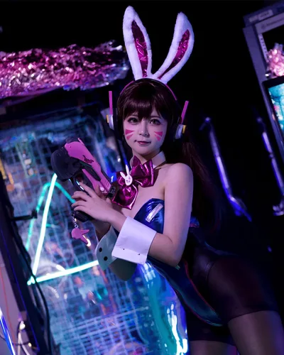 Vista 5 de NSPSTT Disfraz de conejito para mujer, traje de conejo cosplay de Dva, trajes de Hana Song Cos