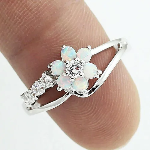 Vista 4 de Exquisito anillo de ópalo floral para mujer anillos de joyería de circonita rosablanca anillo de compromiso vintage para damas Metal Sin piedras
