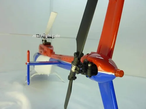 Vista 7 de Helicóptero RC 470 Bell ARF News Chopper Fuselaje prepintado versión KIT