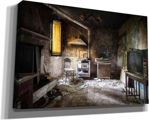 Vista 2 de Epic Graffiti 'Vintage Kitchen' de Roman Robroek, arte de pared en lienzo, 18 x 12 pulgadas