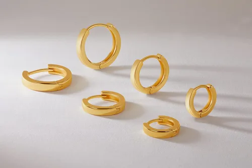 Vista 5 de MILLA Aretes tipo huggie de oro de 14 quilates o plata de ley para mujer, paquete múltiple e individuales, aretes para mujer, aretes de moda Y2K