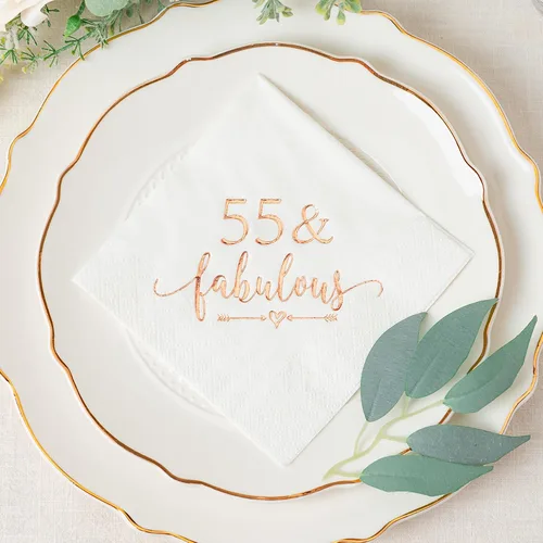 Vista 5 de Crisky Servilletas de 3 capas de oro rosa para mujer, decoraciones de cumpleaños 55, suministros de mesa de postre Bevergae para cumpleaños 55, 50
