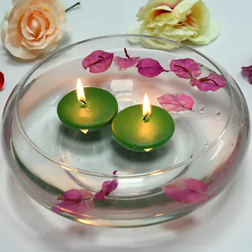 Vista 4 de Zest Candle Velas flotantes de 24 piezas, 2.25 pulgadas, verde cazador