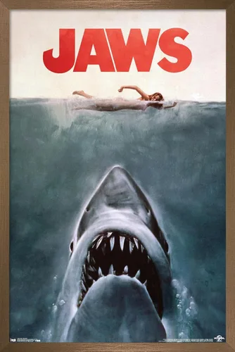 Vista 15 de Trends International Jaws - Póster de pared de una hoja, 14.725 x 22.375 pulgadas, versión con marco de madera tipo granero