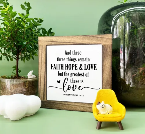 Vista 3 de Cartel de caja religiosa – Faith Hope & Love, placa de madera para regalo, decoración cristiana para el hogar y la habitación familiar