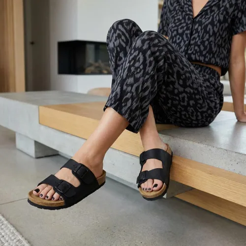 Vista 3 de CUSHIONAIRE Lane - Sandalias con plantilla de corcho para mujer, muy cómodas