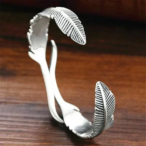 Vista 5 de Pulsera de plumas de plata Lucky Hope Cuff Jewelry Simple Retro para mujeres y hombres