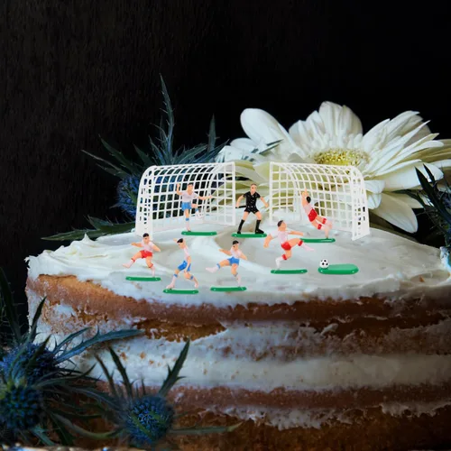 Vista 9 de UPKOCH Decoraciones para pastel de fútbol – 2 goles, 6 jugadores, 1 árbitro, figuras de fútbol en miniatura para cumpleaños de niños, fiesta