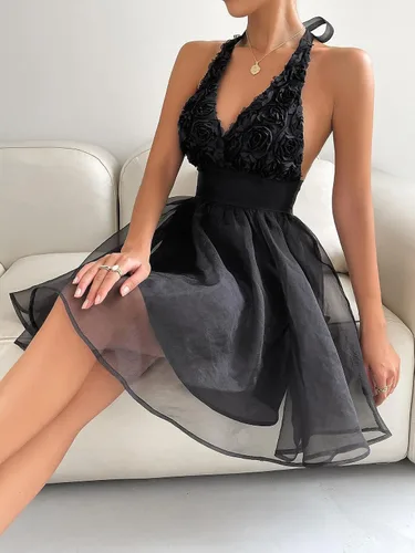 Vista 3 de WDIRARA Minivestido floral con cuello en V y espalda descubierta y dobladillo acampanado para mujer