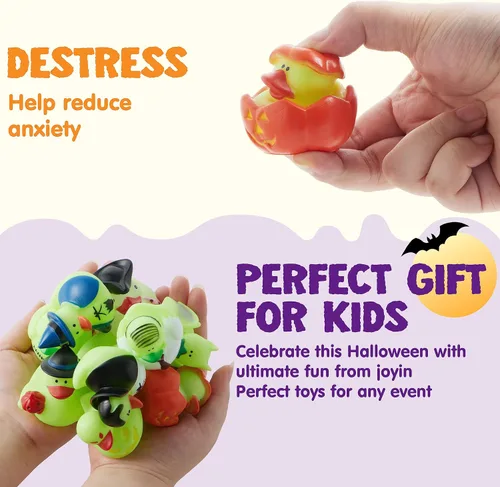 Vista 3 de JOYIN 12 piezas de juguetes de baño de patos brillantes de Halloween, patos de goma para premios escolares, patos que brillan en la oscuridad