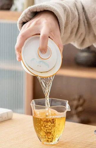 Vista 6 de Emoyi Juego de tazas de té River Pattern Porcelana Gaiwan Kungfu Tazón de té con tapa y platillo 4.1 fl oz
