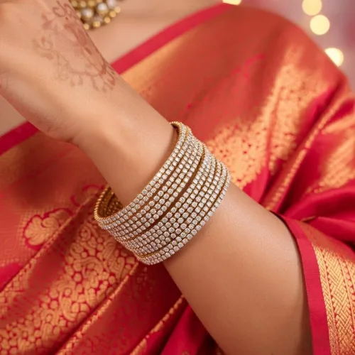 Vista 4 de Efulgenz - Brazalete con estrás indio de cristal CZ, brazalete nupcial de Bollywood para joyería de mujer Dorado