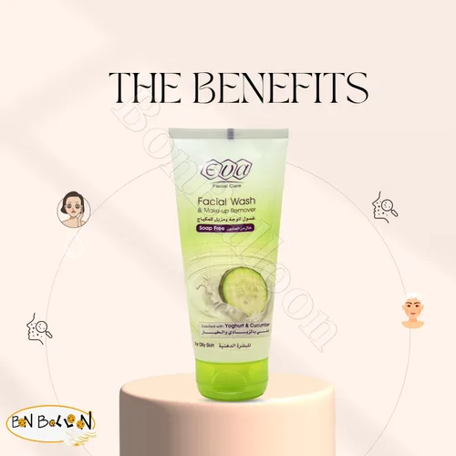 Vista 2 de (5.07 oz /5.1 fl oz) de lavado facial Eva y removedor de maquillaje enriquecido con pepino y yogur. Esta mezcla natural revive tu piel equilibra su