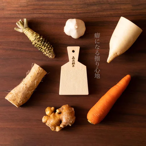 Vista 7 de GourmetSleuth Wasabi Rallador 5" Piel de Tiburón Marrón