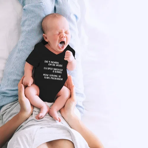 Vista 22 de CBTwear Did 9 Month, Escaped Through a Tunnel, Serving 18 Years Baby Body Unisex Comfy Humor