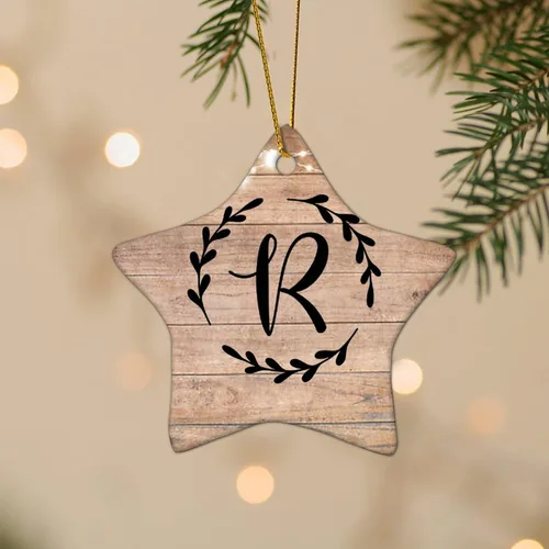 Vista 3 de Monograma inicial letra R adorno decorativo plano en forma de estrella adornos de Navidad de cerámica para decoración de árbol de Navidad, adorno