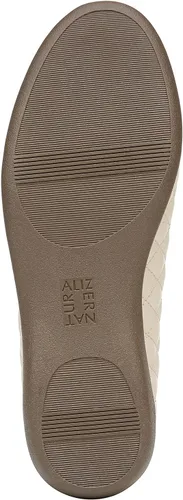 Vista 9 de Naturalizer Women's Flexy Ballet Flat Negro