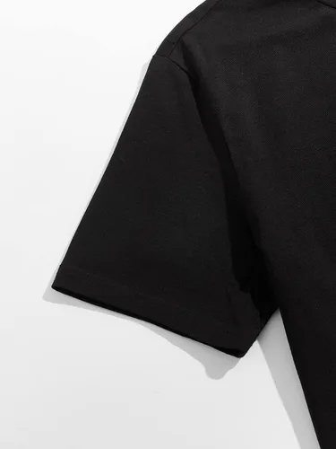 Vista 4 de MakeMeChic Conjunto casual de 2 piezas para hombre, camiseta de manga corta y pantalones cortos