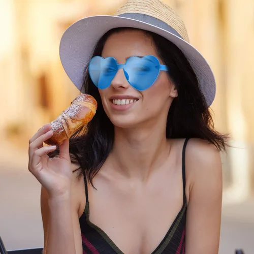 Vista 6 de Maxdot - Lentes de sol transparentes sin marco con forma de corazón para fiestas