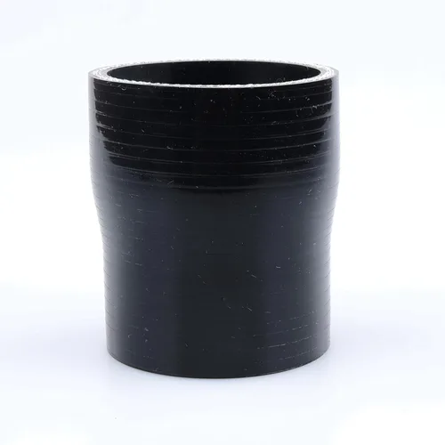 Vista 18 de AC PERFORMANCE ID de 1" a 1/2" (25mm a 13mm) Manguera de silicona recta reductora de 3 capas reforzada negra, 3" de longitud Negro