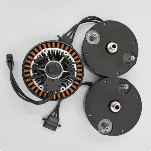 Vista 6 de [Piezas de drones] Adecuado para drones agrícolas para DJI T30 10018/77KV Motor de potencia [Fácil instalación]