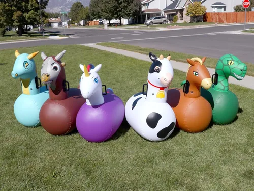 Vista 7 de Hearthsong Hop N Go Toro Inflable para Montar Juguetes Saltarines Rebotadores para Niños de 5+ Años - Juguetes Saltadores Montables de Animales