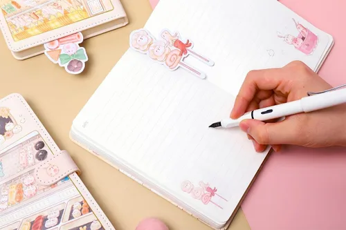 Vista 3 de Cuaderno de Diario Kawaii de KetA – Cuaderno de Papelería Japonesa Estética Linda, 256 Páginas – Perfecto para Niñas, Adolescentes y Mujeres