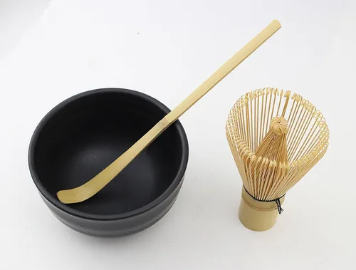 Vista 2 de Juego de batidor de matcha - Cepillo + cuenco de cerámica + cuchara, té verde japonés de bambú, juego de 3 piezas