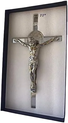 Vista 2 de misantuario San Benito Crucifijo 11" Jesús En La Cruz Con Medalla De San Benito, Color Plata San Benito Crucifijo Pared 11", Nuevo